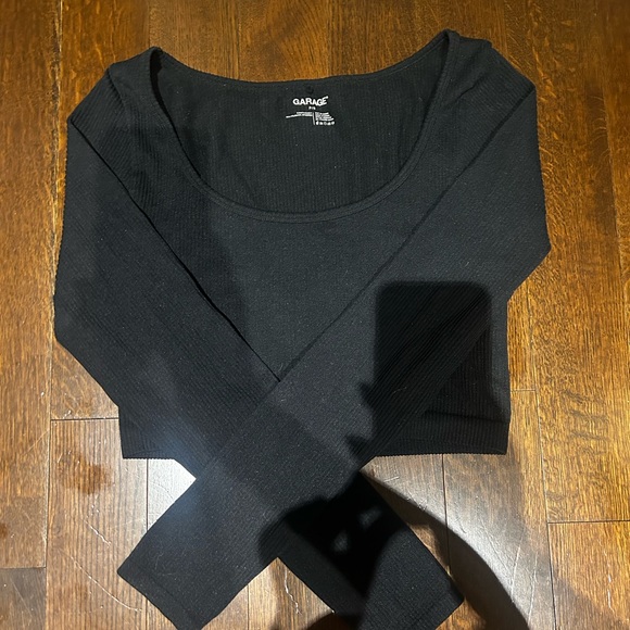 garage black ribbed long sleeve top - Picture 2 of 3
